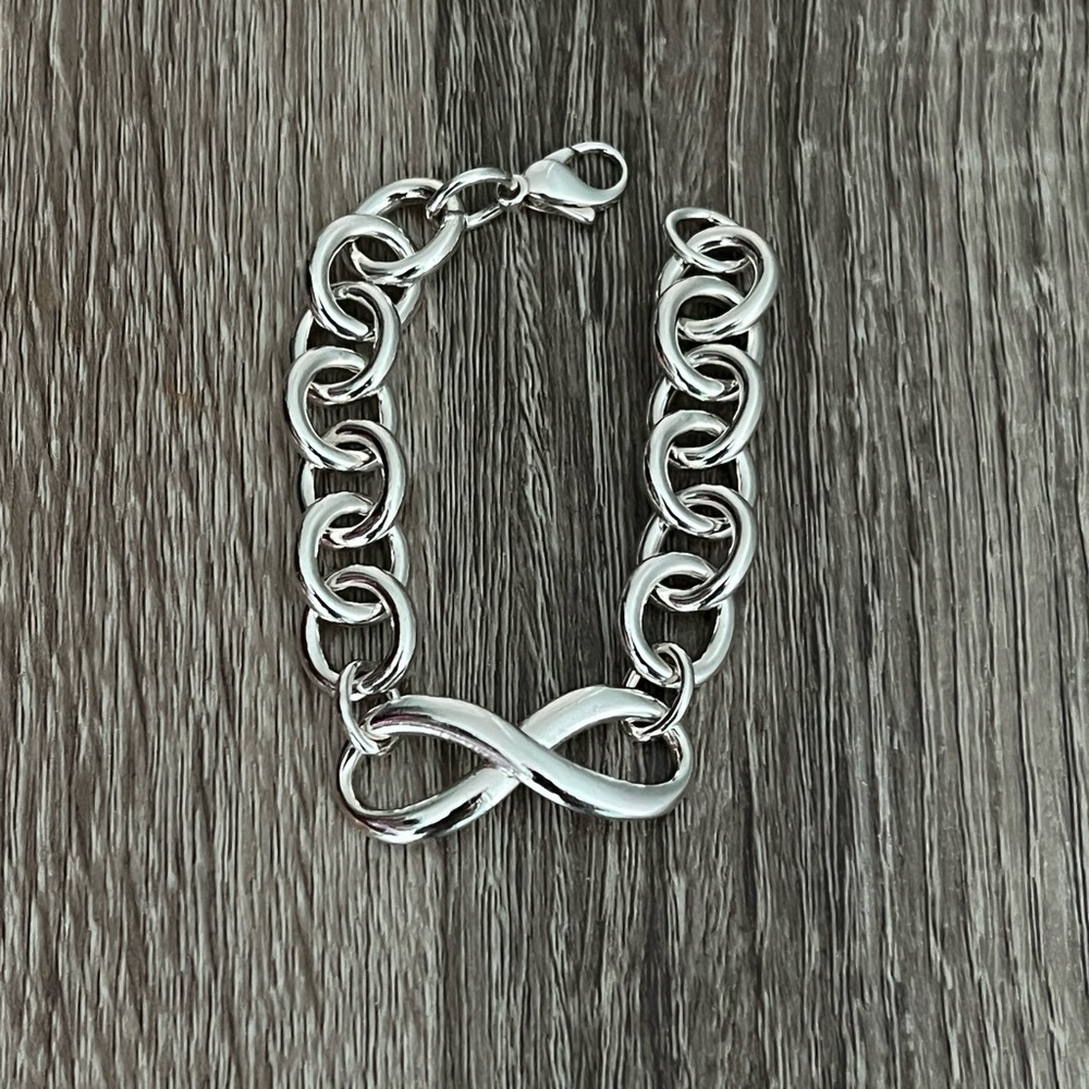 Tiffany & Co. infinity bracelet - Picture 1 of 6
